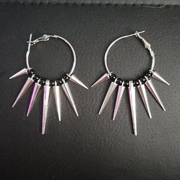 Spiked hoop earrings with alternating black beads, goth aesthetic - Picture 1 of 4